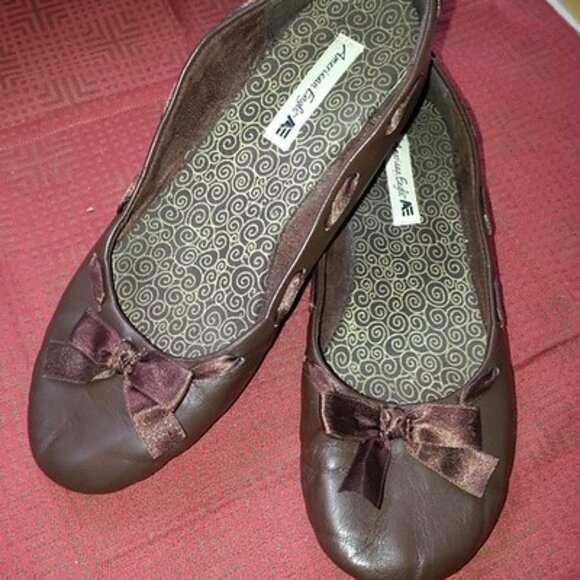 Very Soft Rare American Eagle Bow Ballet Flats Brown Worn - Picture 1 of 8